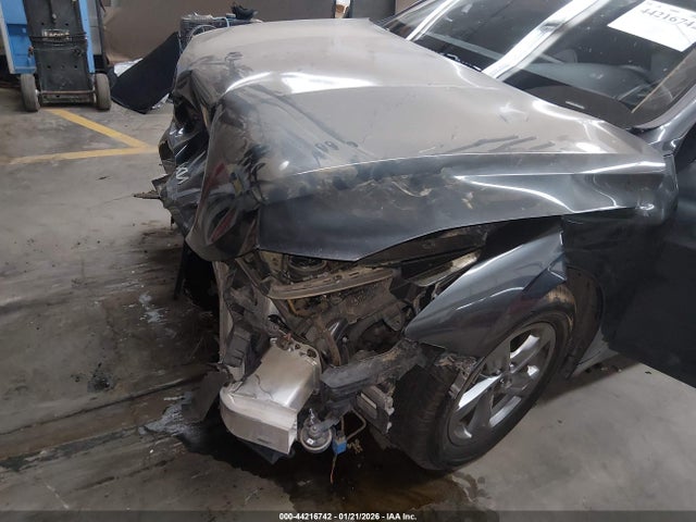 5XXG14J23NG116785 KIA K5 LXS