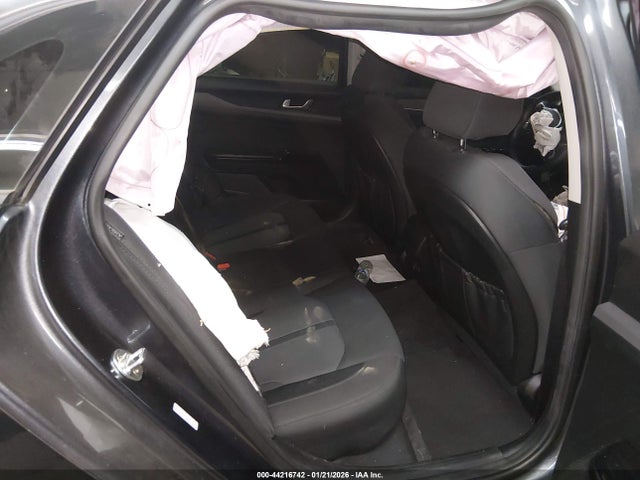 5XXG14J23NG116785 KIA K5 LXS