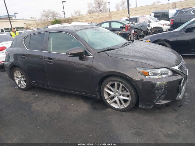 JTHKD5BH5G2271355 Lexus CT 200H