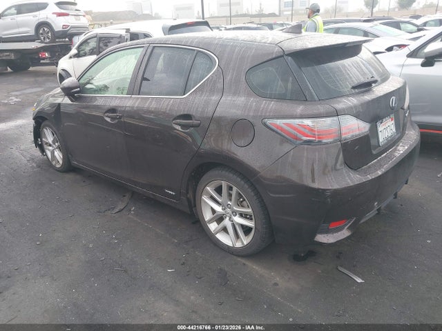 JTHKD5BH5G2271355 Lexus CT 200H