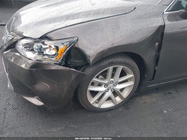 JTHKD5BH5G2271355 Lexus CT 200H
