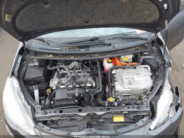 Toyota Prius C Two 2015 JTDKDTB38F1582972 Image 10