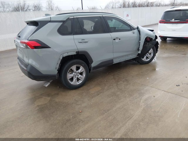 2T3W1RFV9NW226023 Toyota Rav4 Xle