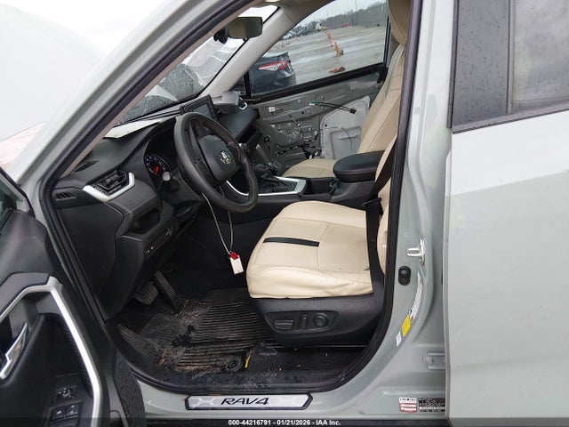 2T3W1RFV9NW226023 Toyota Rav4 Xle