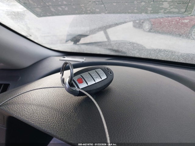44216792 :رقم المزاد ، JN1CV6AR8AM252252 vin ، 2010 Infiniti G37x مزاد بيع