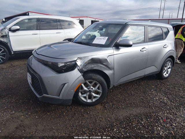 2023 KIA SOUL KNDJ23AU2P7875938 Photo 1