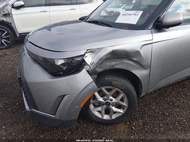 2023 KIA SOUL KNDJ23AU2P7875938 Photo 5