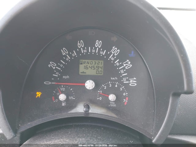 2001 VOLKSWAGEN NEW BEETLE 3VWCT21C61M412685 Photo 6