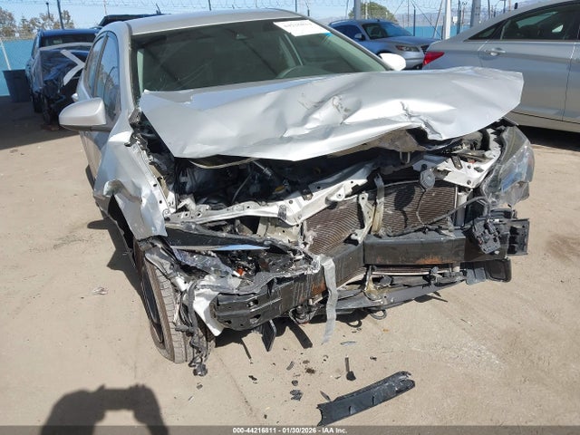 Toyota COROLLA L 2017 5YFBURHE0HP603937 Image 6