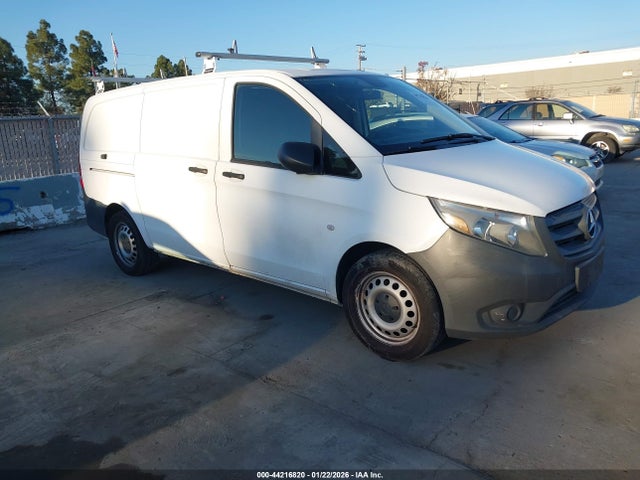 44216820 :رقم المزاد ، WD3PG2EA2G3108789 vin ، 2016 Mercedes-benz Metris مزاد بيع