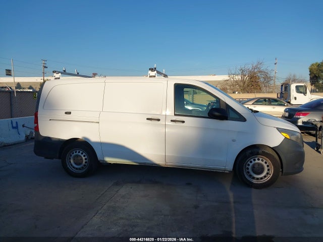 44216820 :رقم المزاد ، WD3PG2EA2G3108789 vin ، 2016 Mercedes-benz Metris مزاد بيع