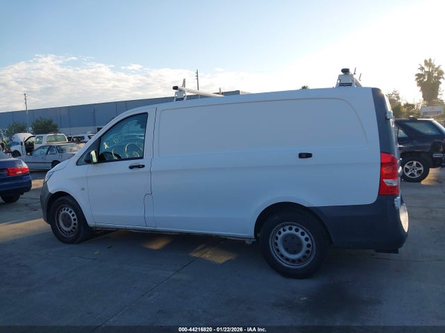 44216820 :رقم المزاد ، WD3PG2EA2G3108789 vin ، 2016 Mercedes-benz Metris مزاد بيع