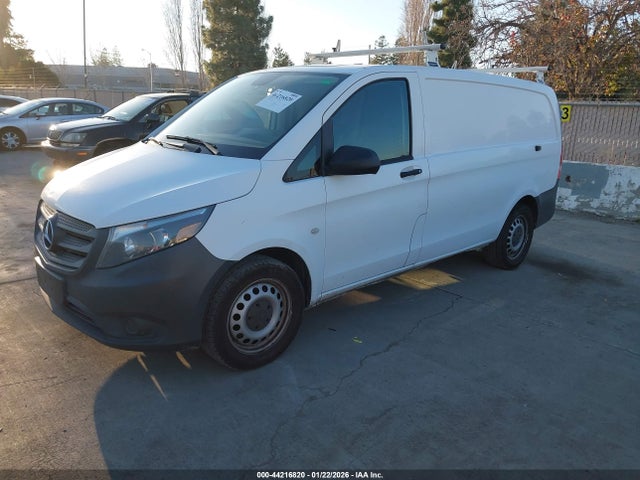 44216820 :رقم المزاد ، WD3PG2EA2G3108789 vin ، 2016 Mercedes-benz Metris مزاد بيع