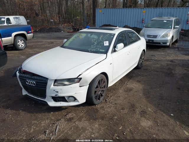2012 AUDI A4 WAUFFAFL7CN000663 Photo 1