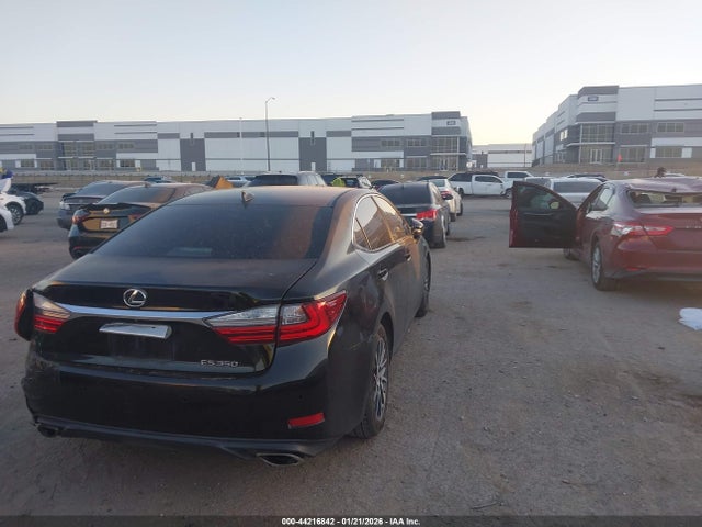44216842 :رقم المزاد ، 58ABK1GG6GU019316 vin ، 2016 Lexus Es 350 مزاد بيع