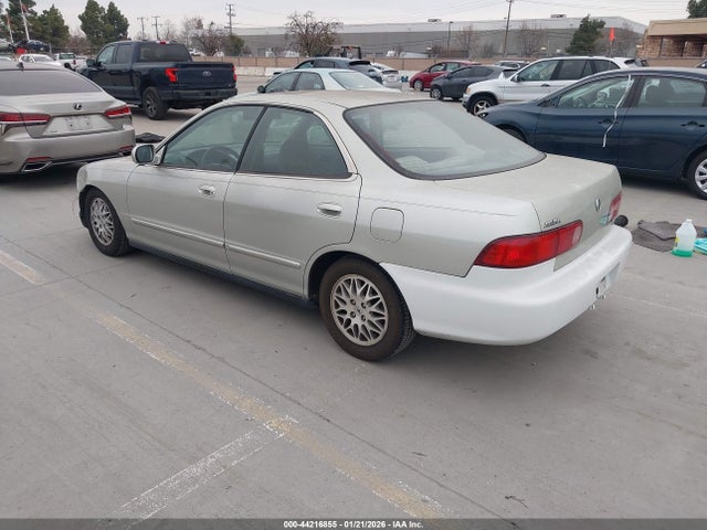 1998 ACURA INTEGRA JH4DB7651WS003864 Photo 2