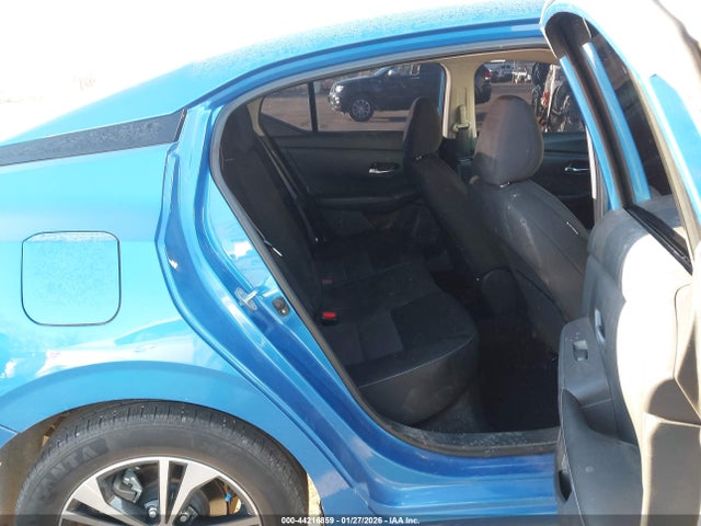 44216859 :رقم المزاد ، 3N1AB8CV6MY318904 vin ، 2021 Nissan Sentra Sv Xtronic Cvt مزاد بيع