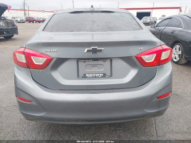 1G1BE5SM1J7245687 Chevrolet Cruze Lt Auto