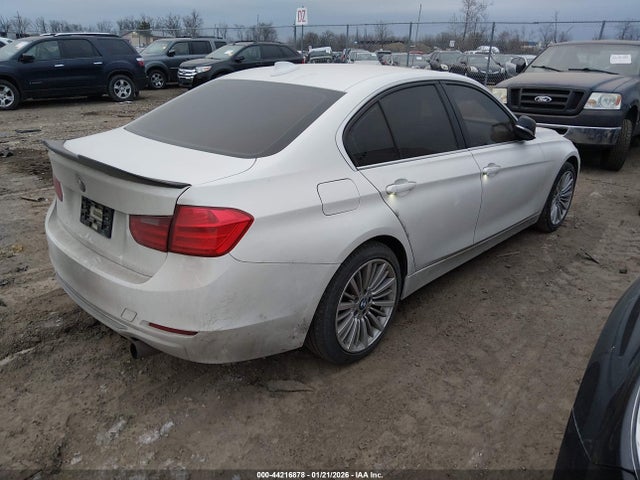 2013 BMW 335I WBA3B9G5XDNR89864 Photo 3