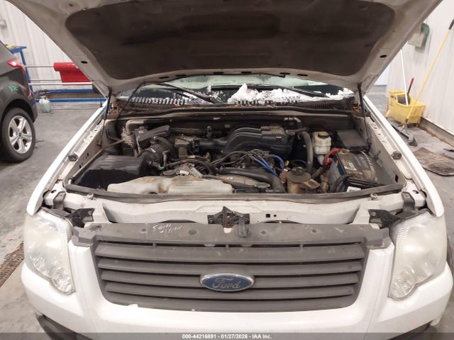 2006 FORD EXPLORER 1FMEU72E76UB03733 Photo 9