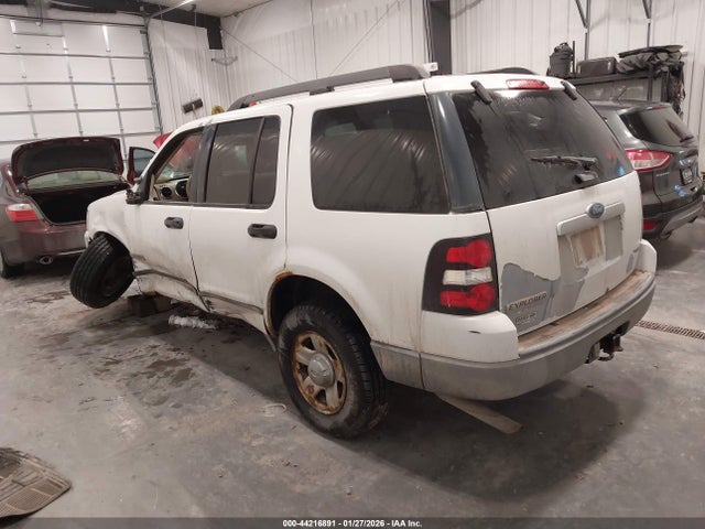 2006 FORD EXPLORER 1FMEU72E76UB03733 Photo 2