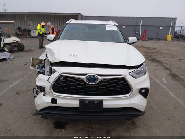 Toyota Highlander Hybrid Xle 2020 5TDHBRCH2LS506854 Image 13