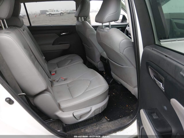 Toyota Highlander Hybrid Xle 2020 5TDHBRCH2LS506854 Image 8