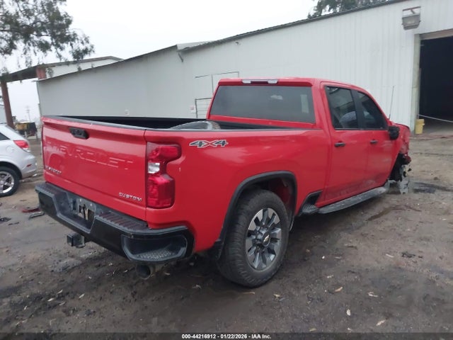 2GC4YMEY3P1732587 Chevrolet Silverado 2500hd 4wd Standard Bed Custom