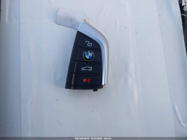BMW 3 Series 330e 2023 3MW39FF05P8D05133 Image 11