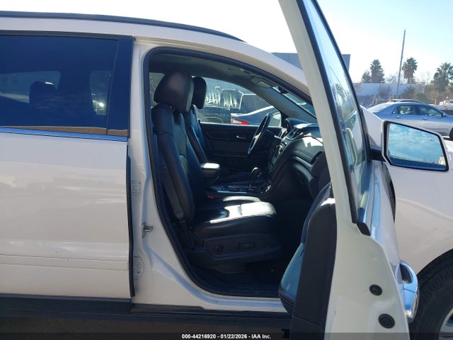 1GNKVHKD8FJ116100 Chevrolet Traverse 2lt