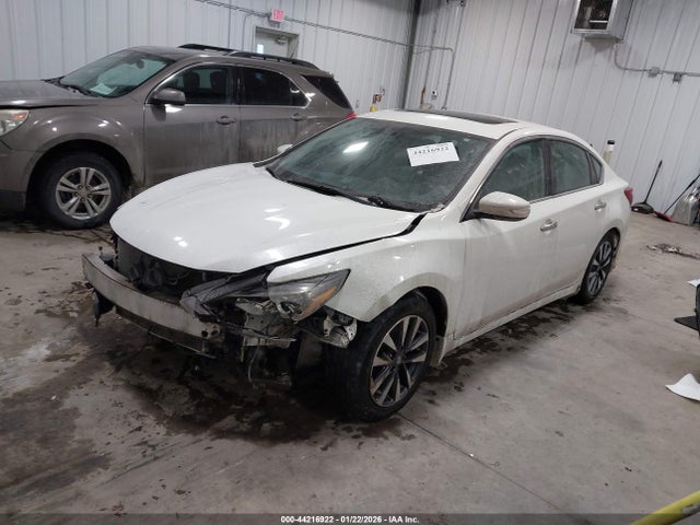1N4AL3AP6HC119714 Nissan Altima 2.5 Sl
