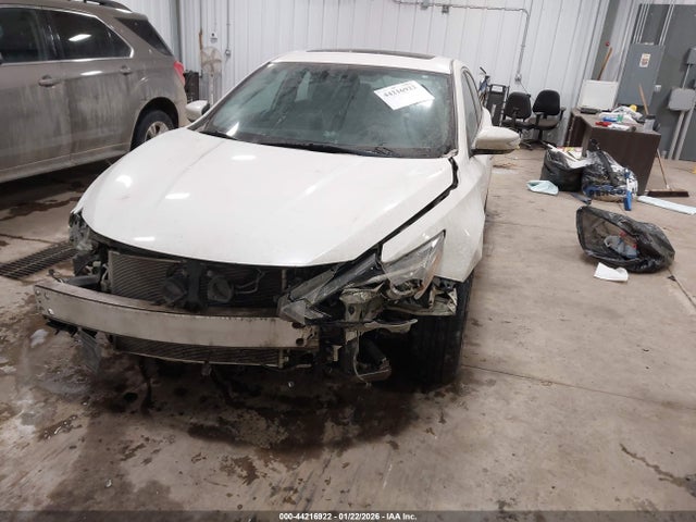 1N4AL3AP6HC119714 Nissan Altima 2.5 Sl