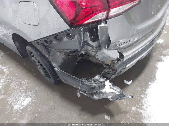 3GNAXUEG8PS134679 Chevrolet Equinox Awd Lt