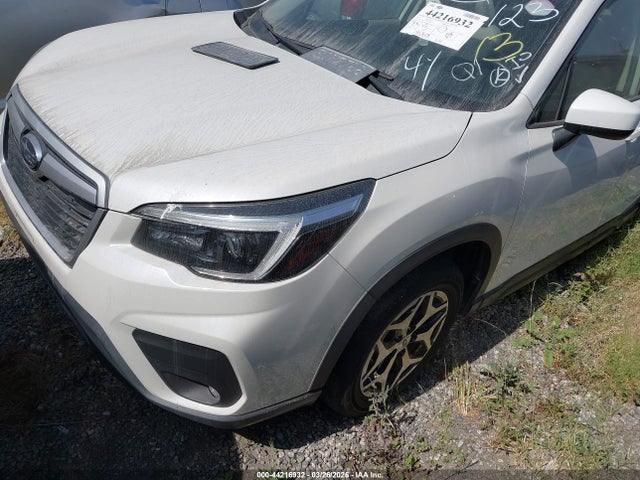 Subaru Forester Premium 2021 JF2SKAFC9MH431049 Image 2
