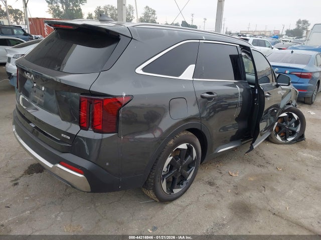 2025 KIA SORENTO PLUG-IN HYBRID KNDRJDJH8S5322780 Photo 3