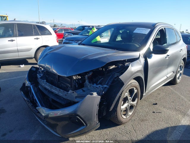 Ford Escape St-line 2024 1FMCU0MN5RUA08684 Image 2