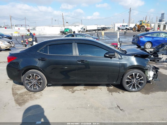 2T1BURHE8HC804498 Toyota COROLLA SE