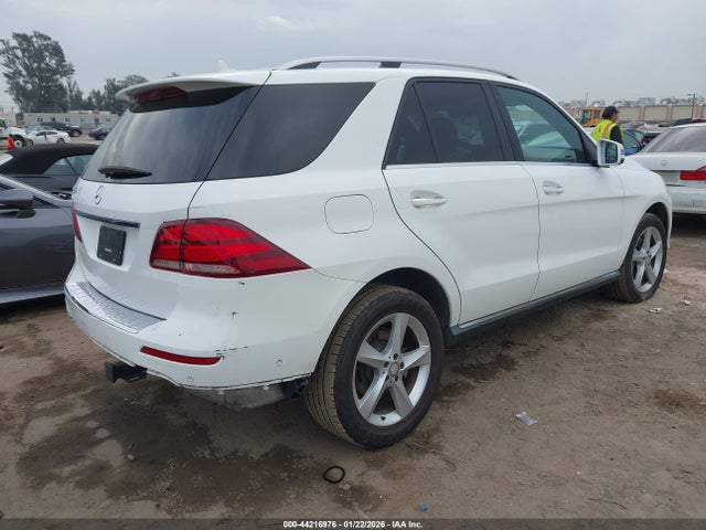 4JGDA5JB8JB134347 Mercedes-Benz GLE 350