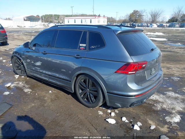 Продажа на аукционе авто 2022 Volkswagen Tiguan 2.0t Se R-line Black, vin: 3VV8B7AX9NM172907, номер лота: 44216980