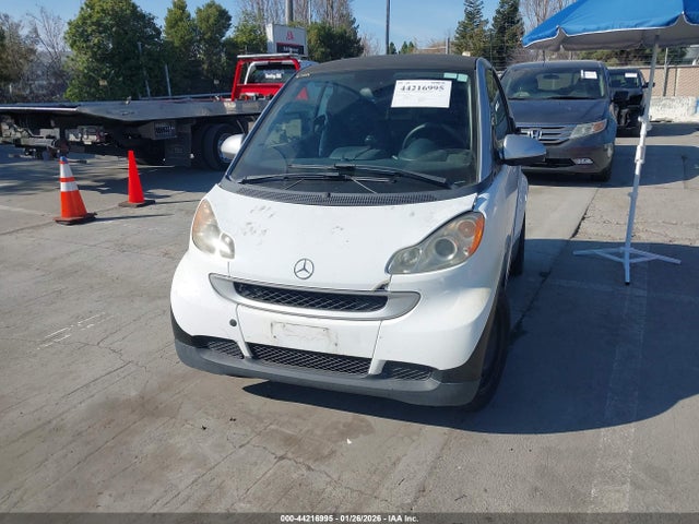 Aukcja sprzedaży 2010 Smart Fortwo Passion/pure, vin: WMEEJ3BA8AK418484, numer aukcji: 44216995