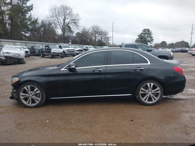 44217066 :رقم المزاد ، 55SWF4JB2FU067031 vin ، 2015 Mercedes-benz C 300 مزاد بيع