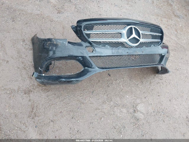 44217066 :رقم المزاد ، 55SWF4JB2FU067031 vin ، 2015 Mercedes-benz C 300 مزاد بيع