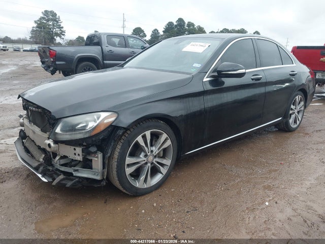 44217066 :رقم المزاد ، 55SWF4JB2FU067031 vin ، 2015 Mercedes-benz C 300 مزاد بيع