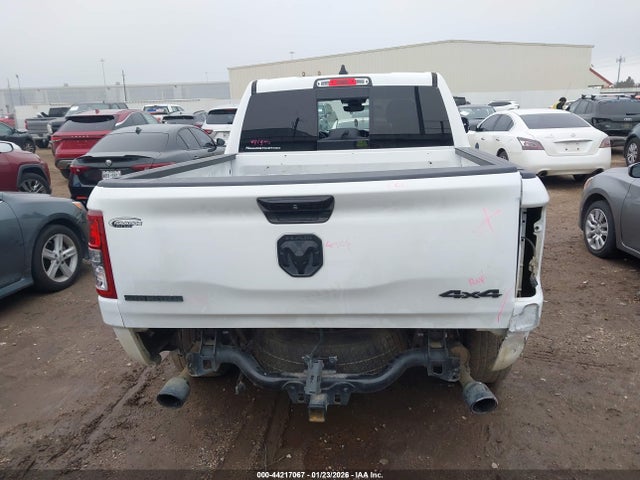 Продажа на аукционе авто 2023 Ram 1500 Big Horn  4x4 5'7 Box, vin: 1C6SRFFT6PN563027, номер лота: 44217067