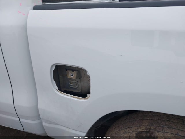 Продажа на аукционе авто 2023 Ram 1500 Big Horn  4x4 5'7 Box, vin: 1C6SRFFT6PN563027, номер лота: 44217067