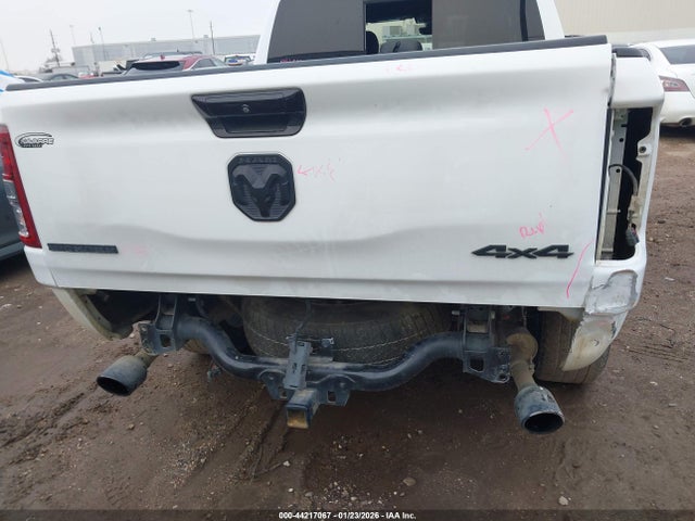 Продажа на аукционе авто 2023 Ram 1500 Big Horn  4x4 5'7 Box, vin: 1C6SRFFT6PN563027, номер лота: 44217067