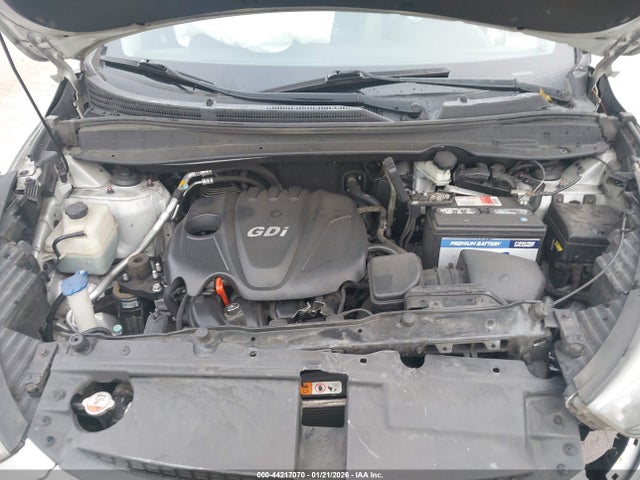 KM8JU3AG4FU963549 Hyundai TUCSON SE