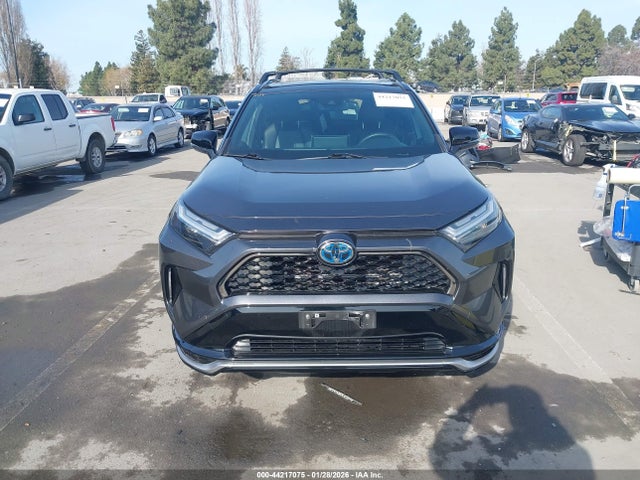 JTMEB3FV5ND110689 Toyota Rav4 Prime Xse