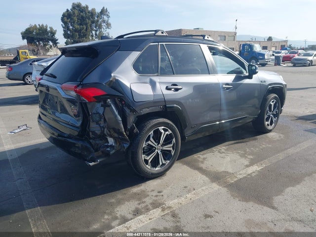 2022 TOYOTA RAV4 PRIME JTMEB3FV5ND110689 Photo 3