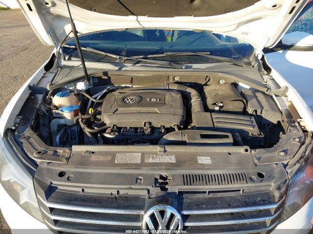 Volkswagen Passat 1.8t Wolfsburg Edition 2014 1VWAT7A36EC085541 Image 10
